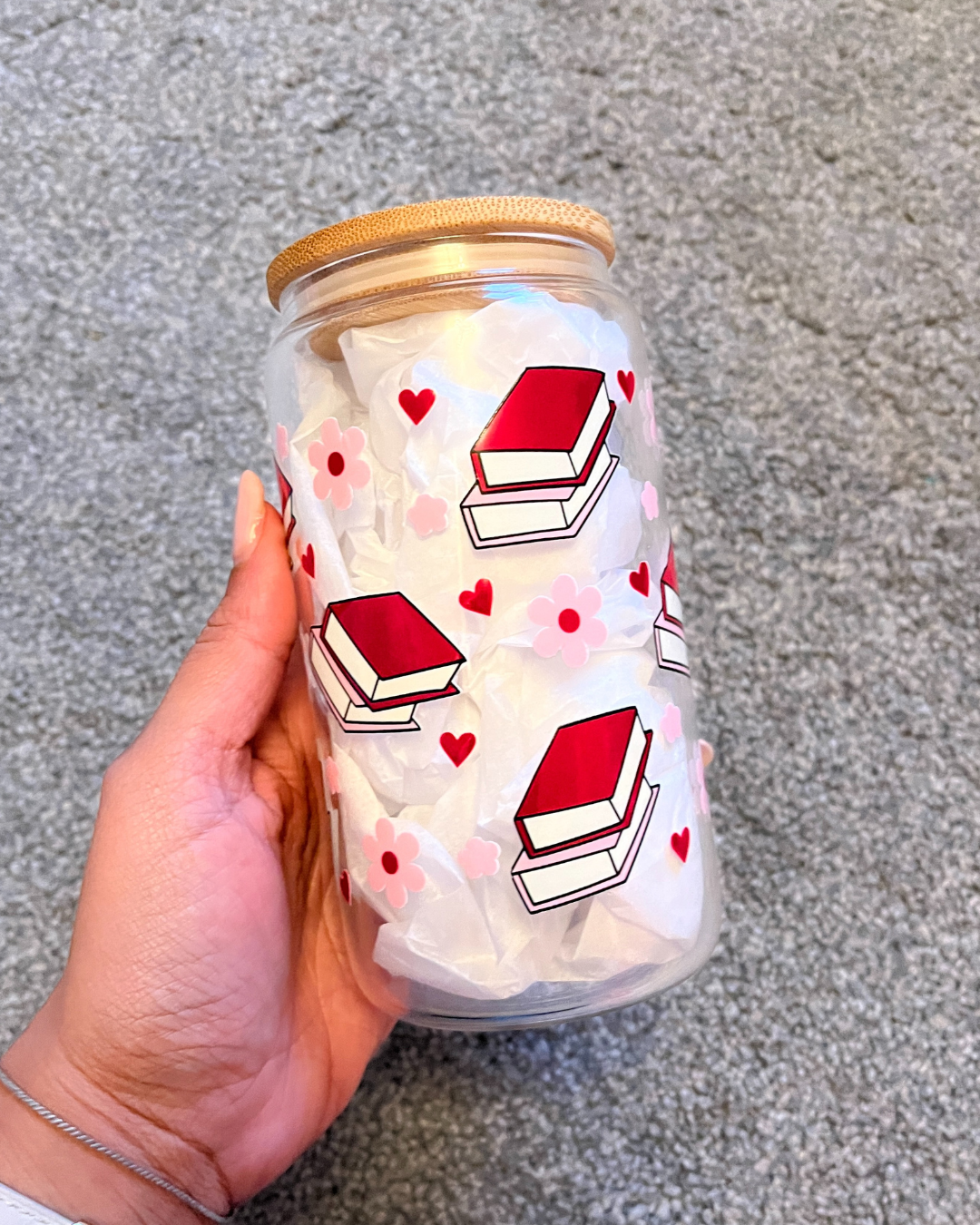 Books and Daisies Glass Can